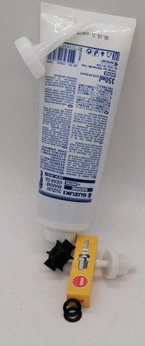 Service kit for suzuki - service,
