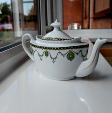 Medium White and Green Antique