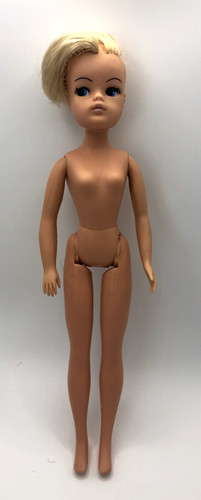 Vintage sindy doll short - sindy,