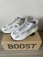 Yeezy 700 Static V2 Kids UK 3