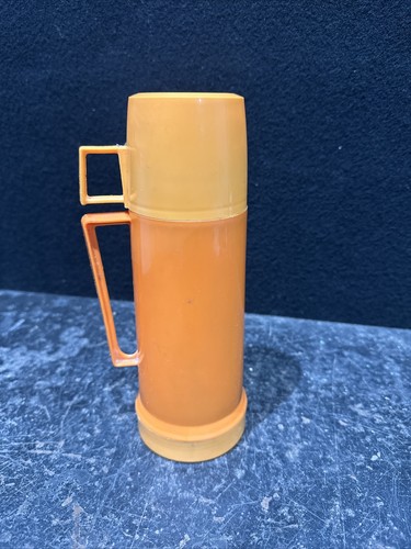 Vintage retro orange - vintage/, thermos