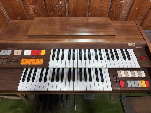 Farfisa capital organ - capital,