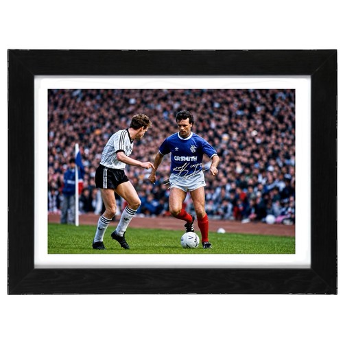 Davie cooper signed autograph - signed,