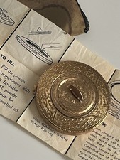 Vintage Swiss Twist Powder