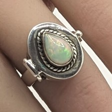New 925 Sterling Silver Ethiopian Welo Opal Poison Pill Opening Locket Ring L1/2