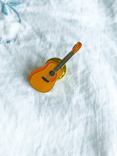 Brass guitar tie tac - brass,