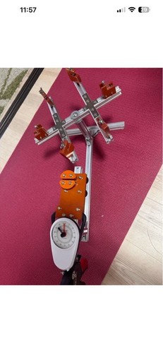 Badminton stringing machine - stringing,
