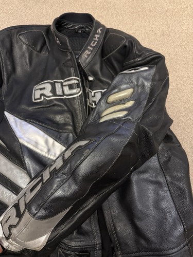Richa motorbike leathers - motorbike,
