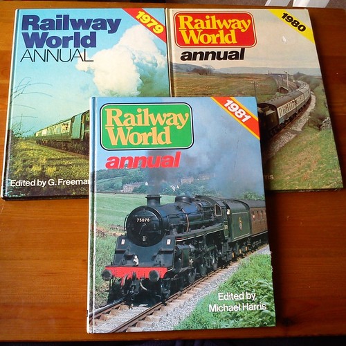 Railway world annuals - world, 1979