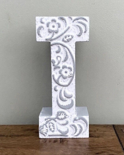 Next ornament letter vintage - next, i