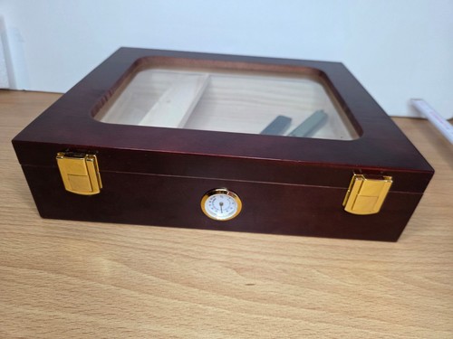 Red cedar wood cigar humidor - cigar,
