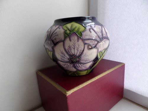 Moorcroft pottery vase purple - moorcroft,