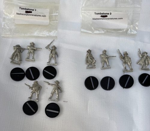 Black scorpion miniatures - black,