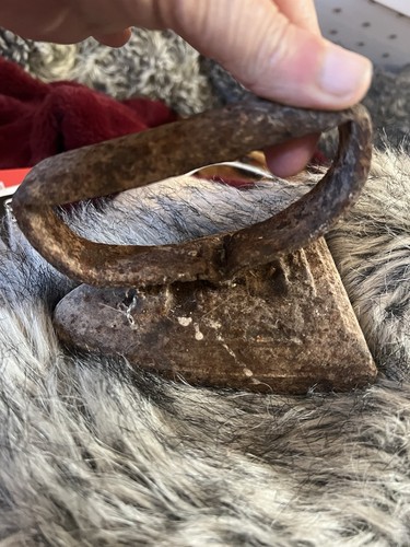 Wry old rusty iron - old,