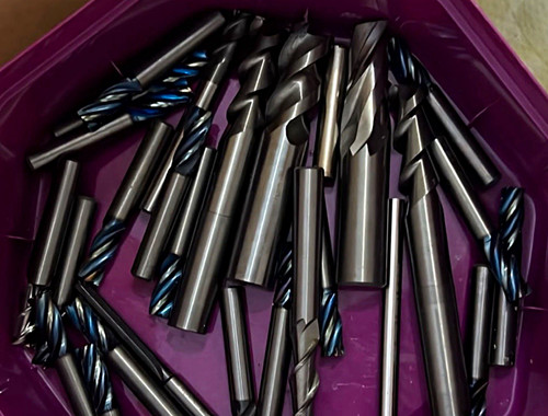 Carbide scarp wanted