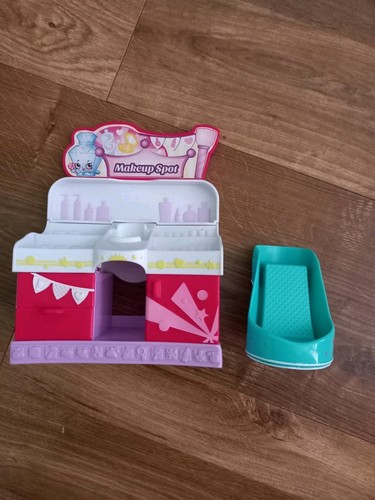 Shopkins make spot stand - up,