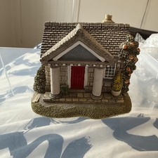Lilliput Lane,  Wellington