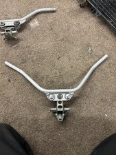 Yanaha Yzf750    YEC race fairing bracket Original Part Not Repo