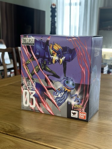 Digimon digivolving figure - digivolving,