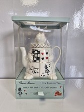 Bonne Maman Alice in Wonderland White Rabbit Porcelain Teapot 1.8L Boxed
