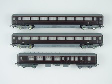 Rake of 3 Hornby Royal Train