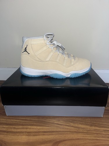 Air jordan retro - 11,