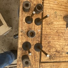 Honda XR600.  XR650L   Dominator.  Xr500 Engine Valves  Set 4