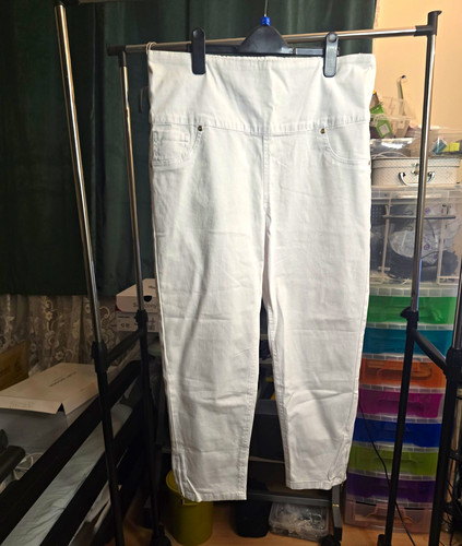 Avon white denim ankle jeans - avon,