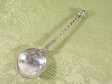 RARE "1672" CHRISTENING SPOON