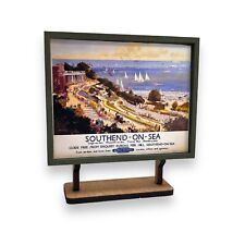 TT:120 Gauge Vintage Billboard Advertisement - Southend By Train