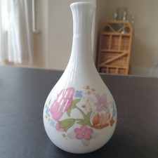 Wedgwood Meadow Sweet Bud Vase