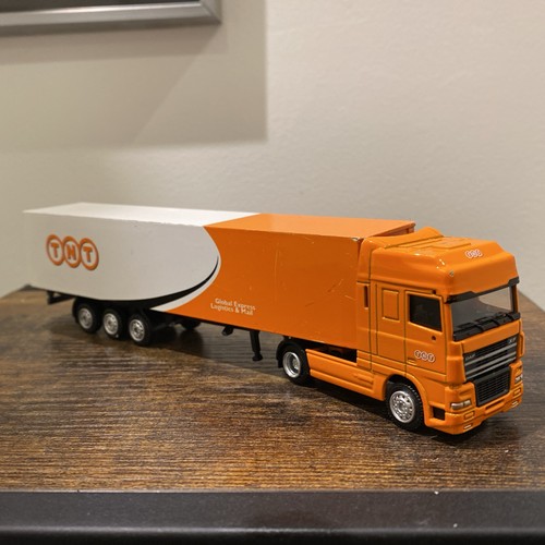 Tnt branded scale triple - ho,