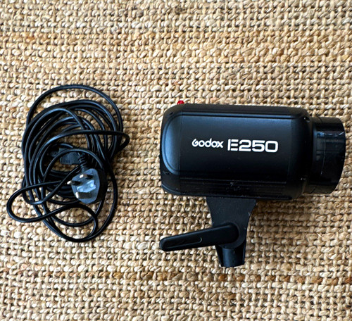 Godox e250 250w studio - e250,