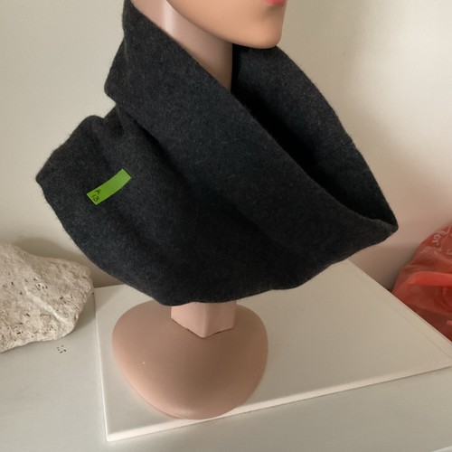 100 cashmere redbone snood - redbone,