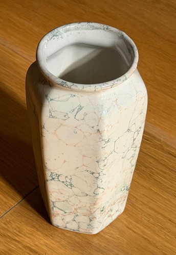 Vase hexagonal shaped - hexagonal,