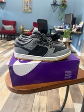 Nike Sb Dunk Low size 8 Gray