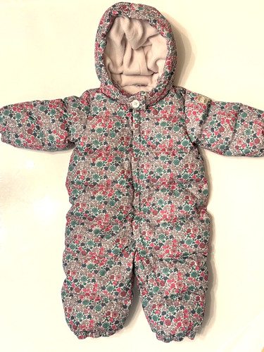 Baby gap size - 6-12, down