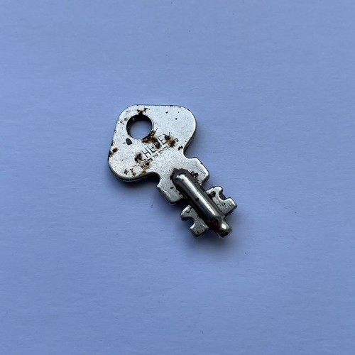 Vintage cheney key - vintage,