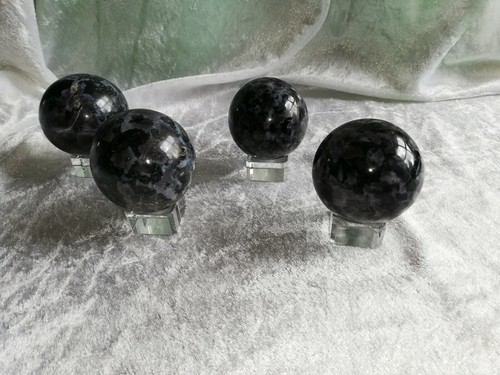 Indigo gabbro mystic - 🔮indigo,