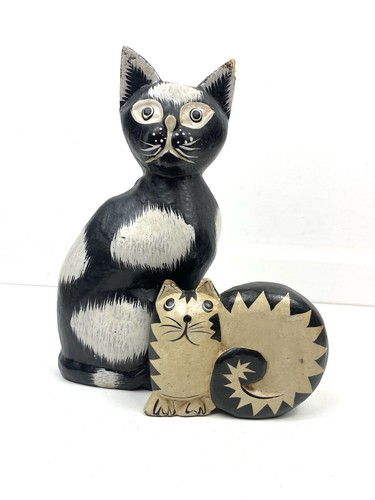 Wooden cat pair vintage - wooden,