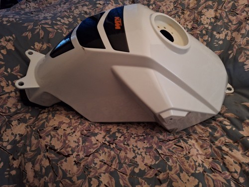 Ktm rc8 petrol fuel - ktm, rc8/r