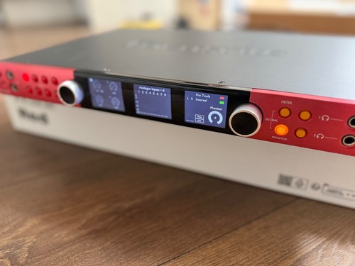 Focusrite red 8pre - red,