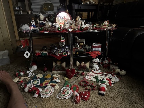 Lots christmas ornament - of,