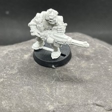 Chainsaw Warrior MetalC100