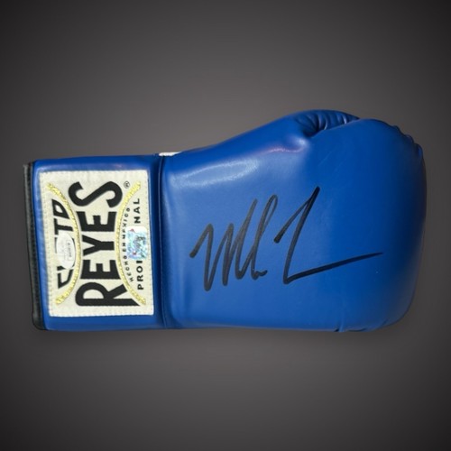Mike tyson hand signed reyes - signed,