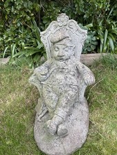 Vintage Style Stone Garden