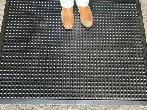 Large anti slip - large, rubber