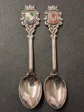 2 X souvenir Tea Spoons