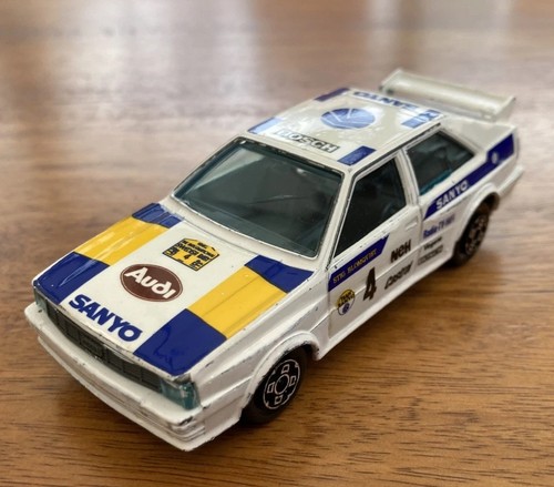Burago audi quattro sanyo - 1/43,