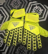 Adidas fingersave goalkeeper gloves